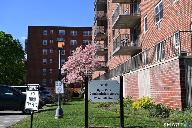 27 Northill Street 6U, Stamford, CT 06907