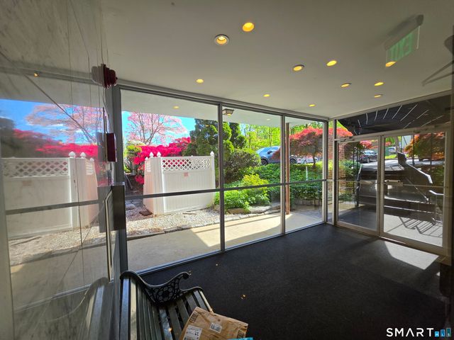 27 Northill Street 6U, Stamford, CT 06907