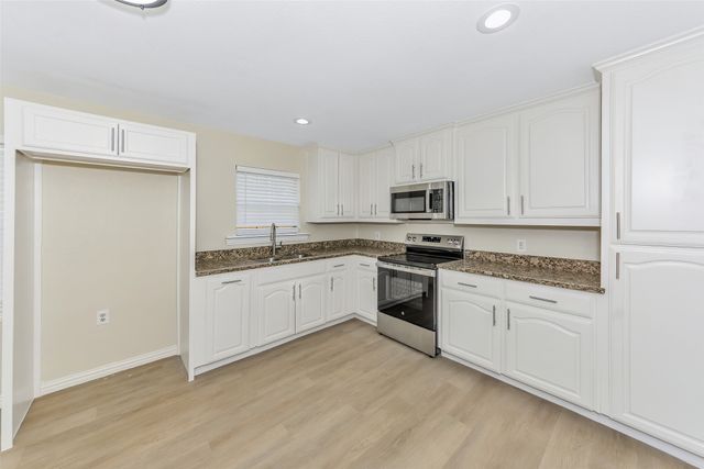 5924 Angus Drive, Fort Worth, TX 76179