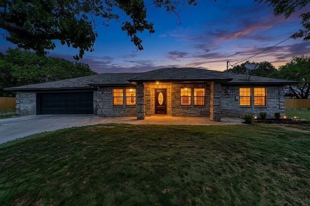 5924 Angus Drive, Fort Worth, TX 76179
