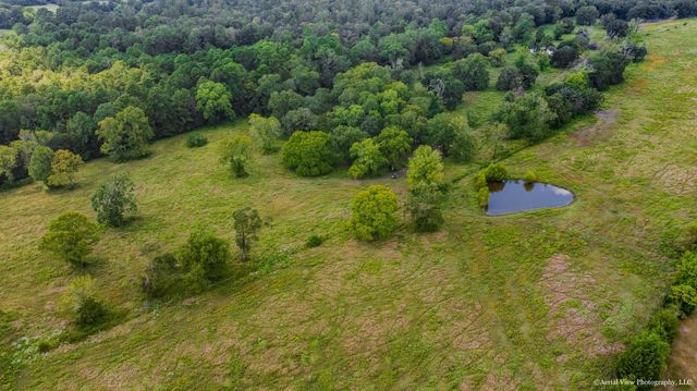 1954 E Fm 1375 Road E, Huntsville, TX 77340