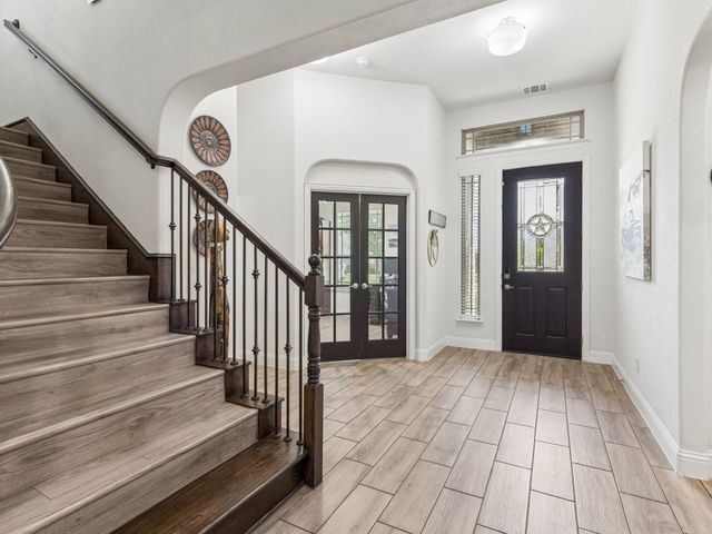 985 E Villas Court, Lewisville, TX 75067