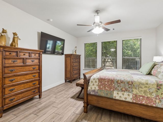 985 E Villas Court, Lewisville, TX 75067