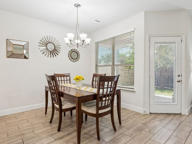 985 E Villas Court, Lewisville, TX 75067