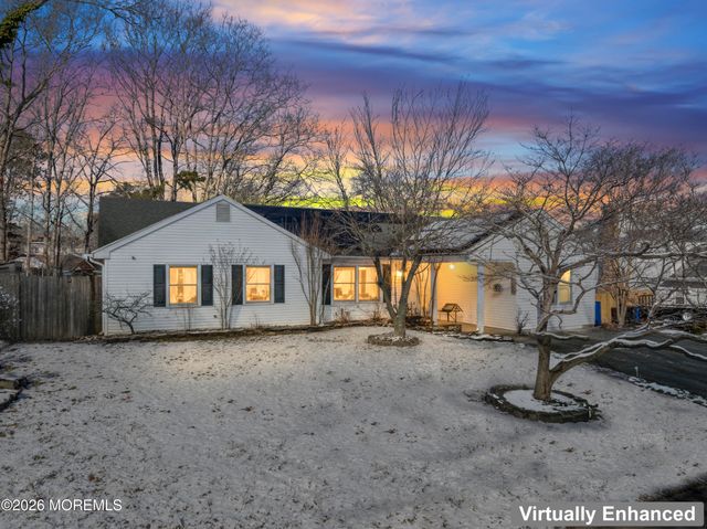 8 Tanglewood Drive, Barnegat, NJ 08005
