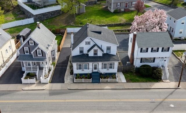 146 Pierce St, Malden, MA 02148