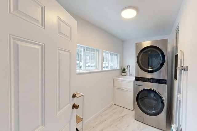 146 Pierce St, Malden, MA 02148