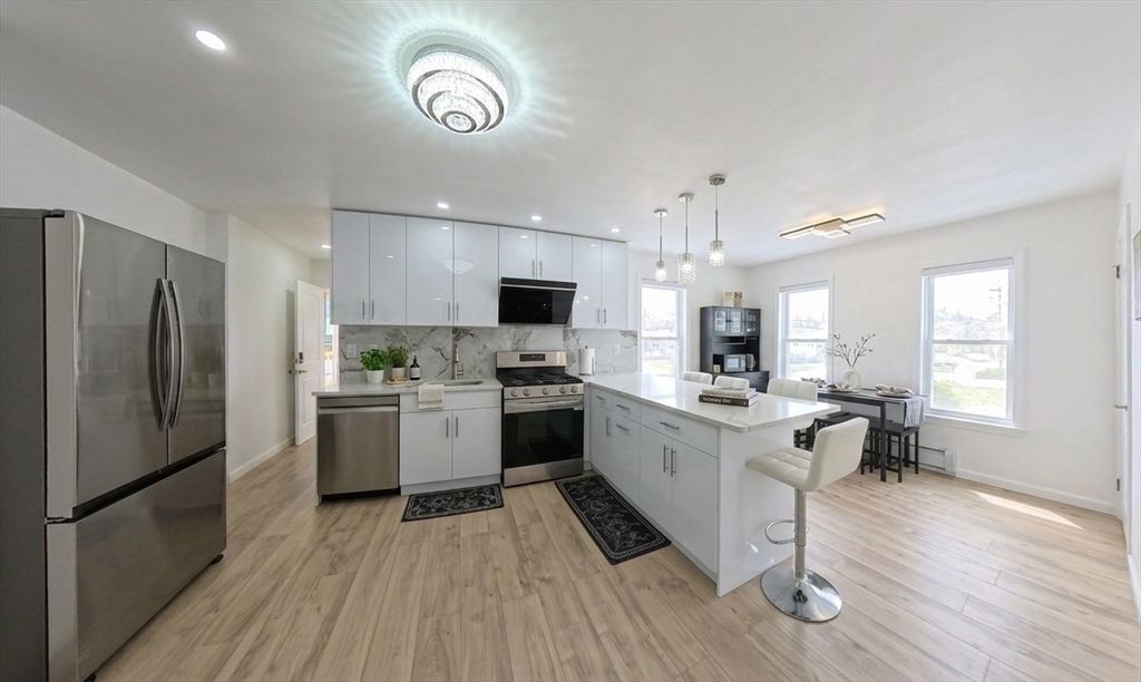 146 Pierce St, Malden, MA 02148