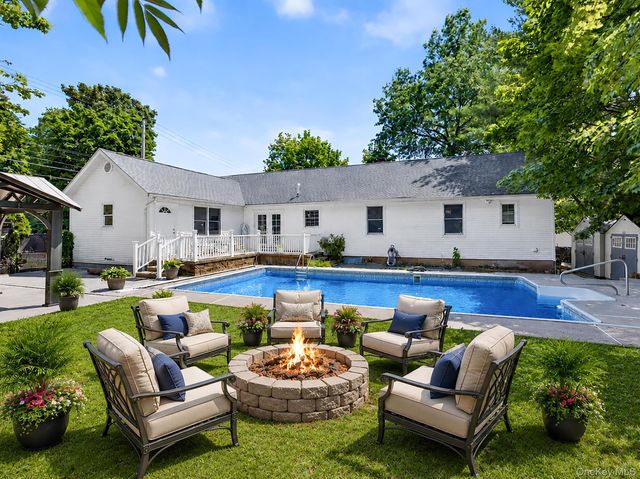 42 Highview Avenue, Orangeburg, NY 10962