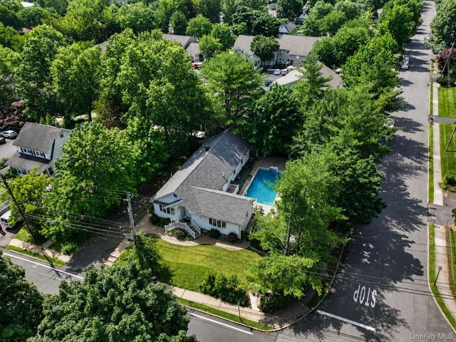 42 Highview Avenue, Orangeburg, NY 10962