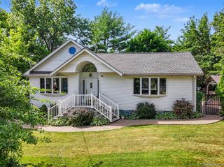 42 Highview Avenue, Orangeburg, NY 10962