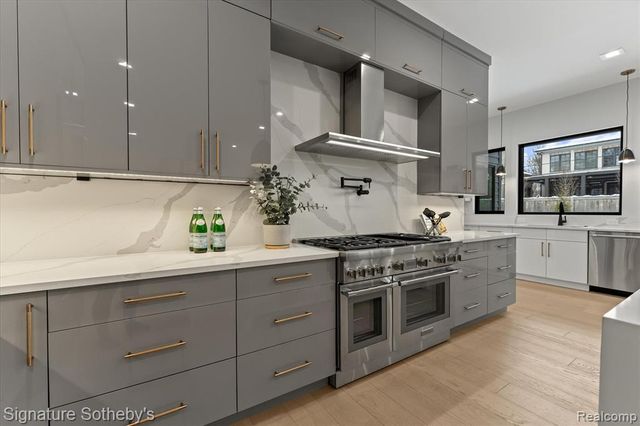 1541 Shipman Boulevard, Birmingham, MI 48009