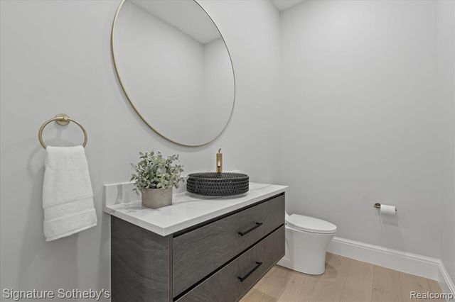 1541 Shipman Boulevard, Birmingham, MI 48009