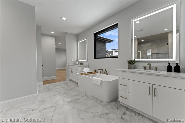 1541 Shipman Boulevard, Birmingham, MI 48009