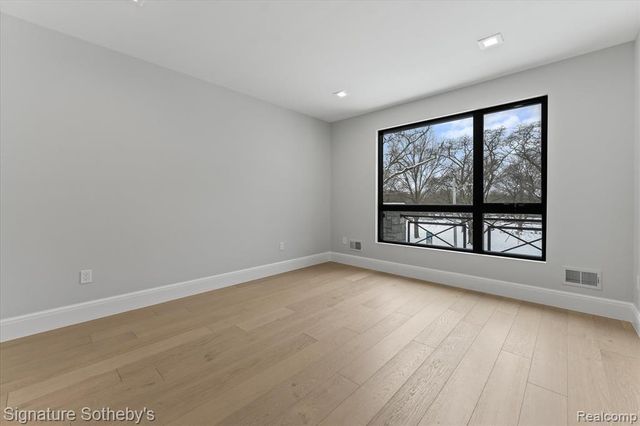 1541 Shipman Boulevard, Birmingham, MI 48009