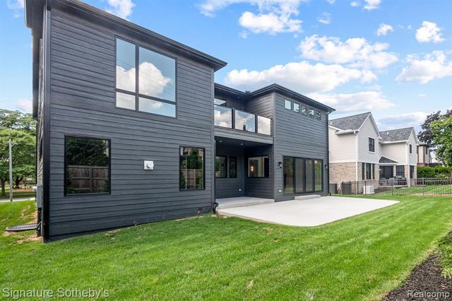 1541 Shipman Boulevard, Birmingham, MI 48009