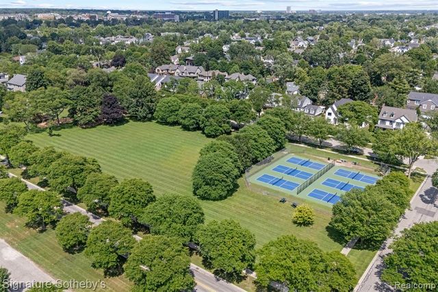 1541 Shipman Boulevard, Birmingham, MI 48009