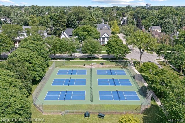 1541 Shipman Boulevard, Birmingham, MI 48009