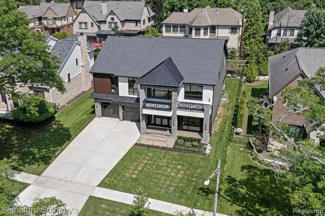 1541 Shipman Boulevard, Birmingham, MI 48009