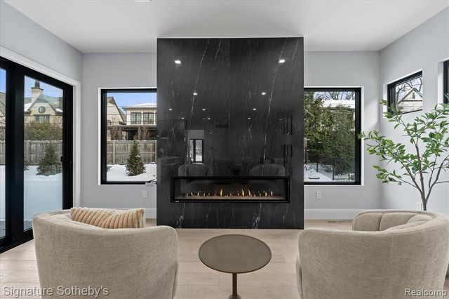 1541 Shipman Boulevard, Birmingham, MI 48009