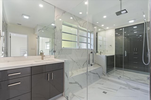 7521 SW 1st Street, Plantation, FL 33317