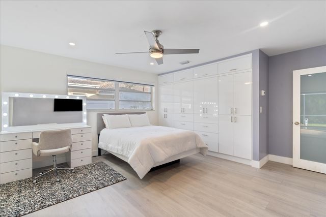 7521 SW 1st Street, Plantation, FL 33317