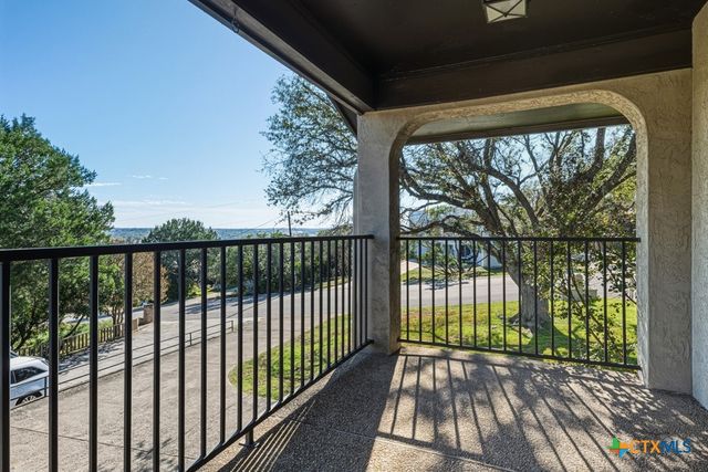 21 Royal Crest, New Braunfels, TX 78130