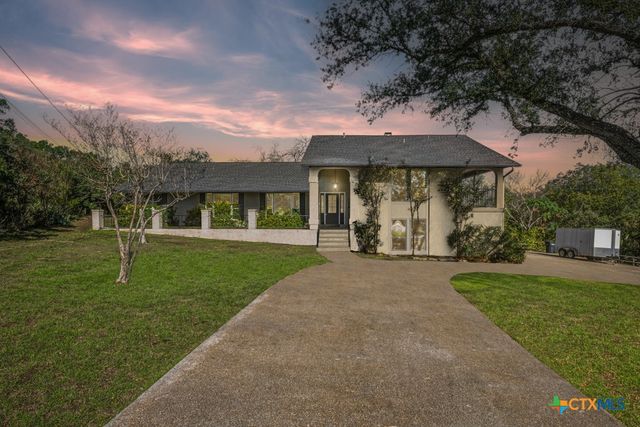 21 Royal Crest, New Braunfels, TX 78130