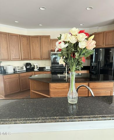 303 Rowe Road, Chapel Hill, NC 27516