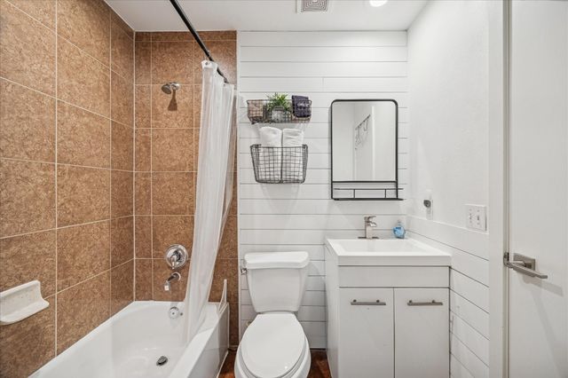 6943 Ardmore Street, Houston, TX 77054