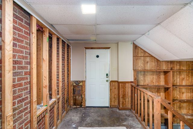 740 Kleeman Dr, Clarksville, TN 37040