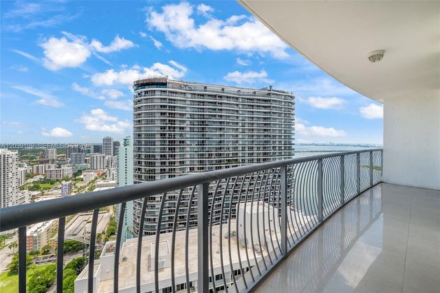 1750 N Bayshore Dr 4811, Miami, FL 33132