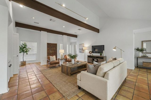 11306 Ella Lee Lane, Houston, TX 77077