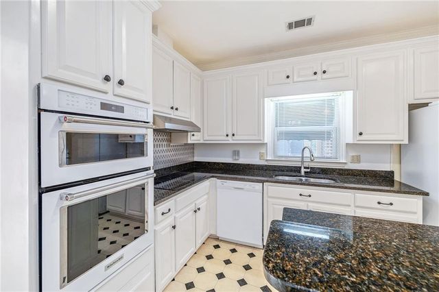 3374 Floral Court, Suwanee, GA 30024