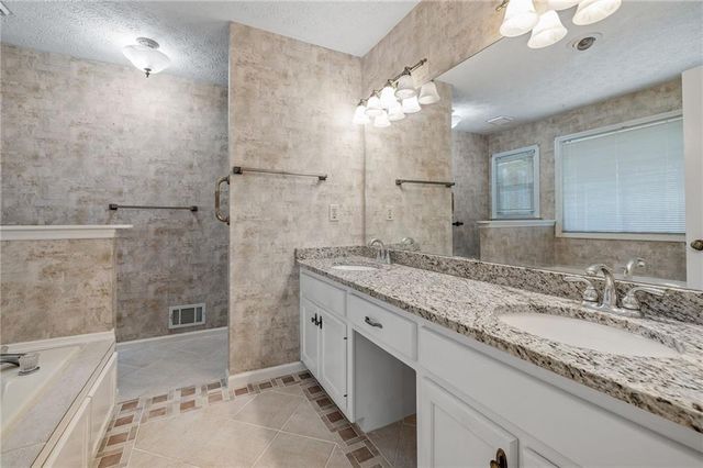 3374 Floral Court, Suwanee, GA 30024