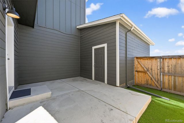 885 Great Plains Avenue, Berthoud, CO 80513
