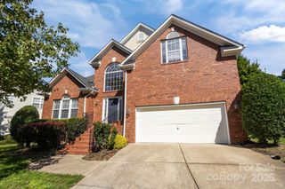 6623 Elfreda Road, Charlotte, NC 28270