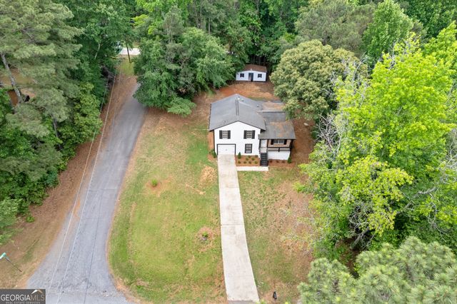 216 Highland Drive, Mcdonough, GA 30253