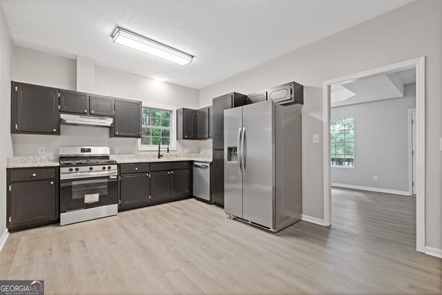 216 Highland Drive, Mcdonough, GA 30253