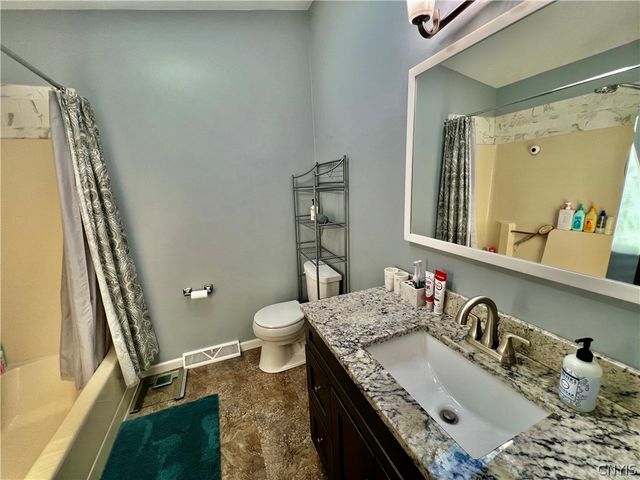 6118 Cordero Drive, Cicero, NY 13039