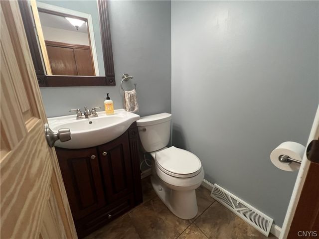 6118 Cordero Drive, Cicero, NY 13039