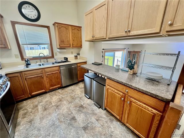 6118 Cordero Drive, Cicero, NY 13039