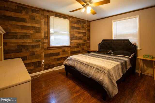 1274 HEIGHTS PL, Vineland, NJ 08360