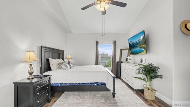 2042 Cherokee Lane, Escondido, CA 92026