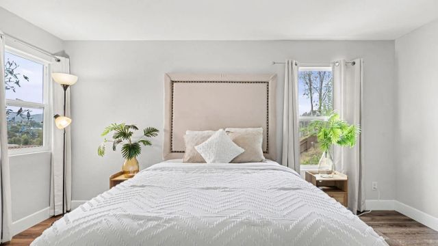 2042 Cherokee Lane, Escondido, CA 92026