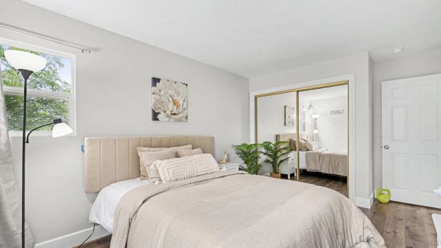 2042 Cherokee Lane, Escondido, CA 92026