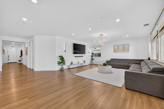4603 Scenic Vista Dr, Folsom, CA 95630