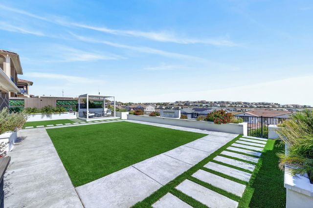 4603 Scenic Vista Dr, Folsom, CA 95630