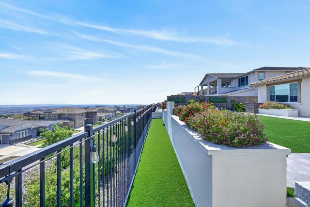 4603 Scenic Vista Dr, Folsom, CA 95630