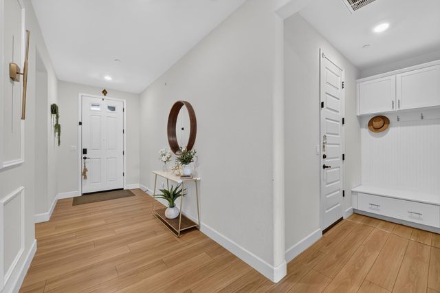 4603 Scenic Vista Dr, Folsom, CA 95630
